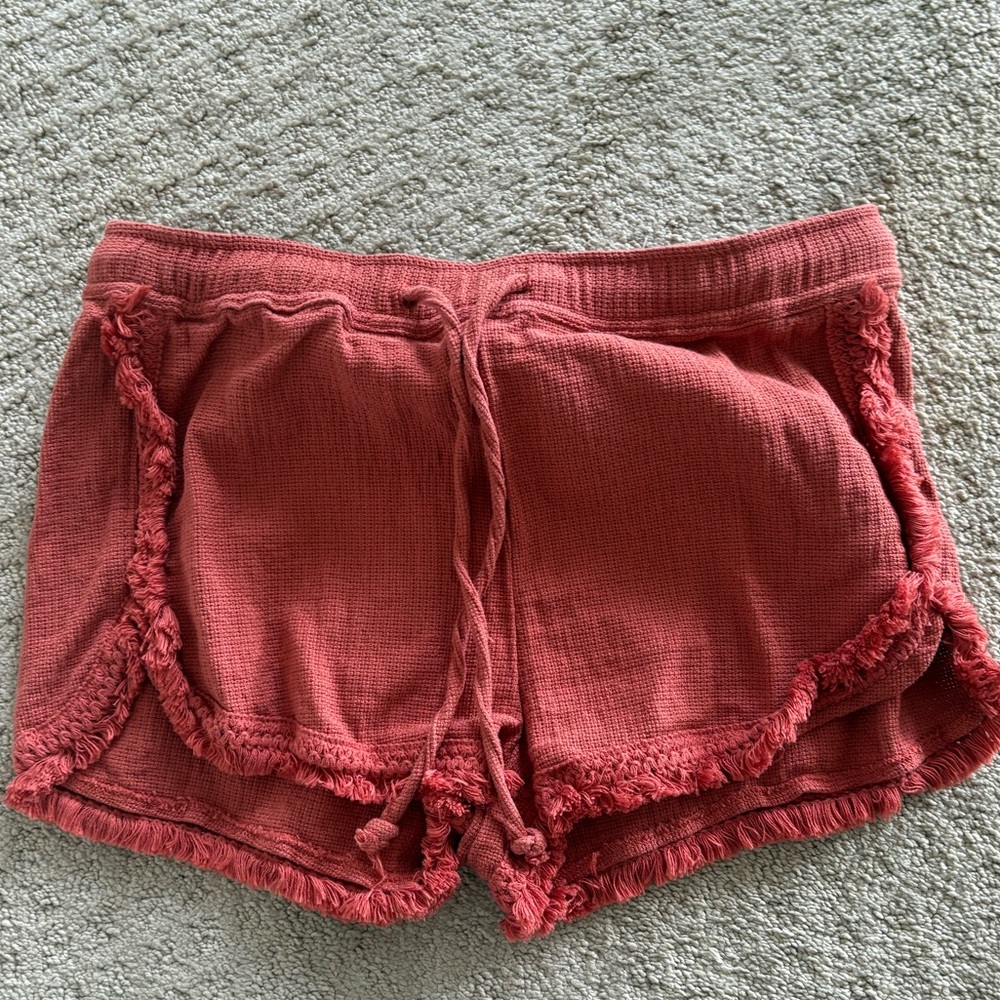 Anthropologie fringe hem shorts rust color size Large